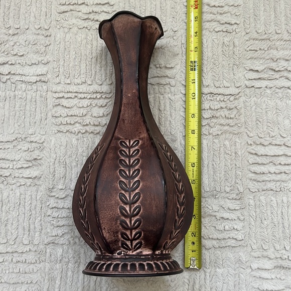 Metal decorative vase, Embossed Metal Floral Decorative Vase,  home decor - Picture 14 of 16